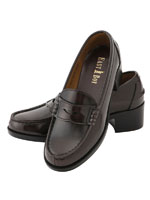 ヒールローファー