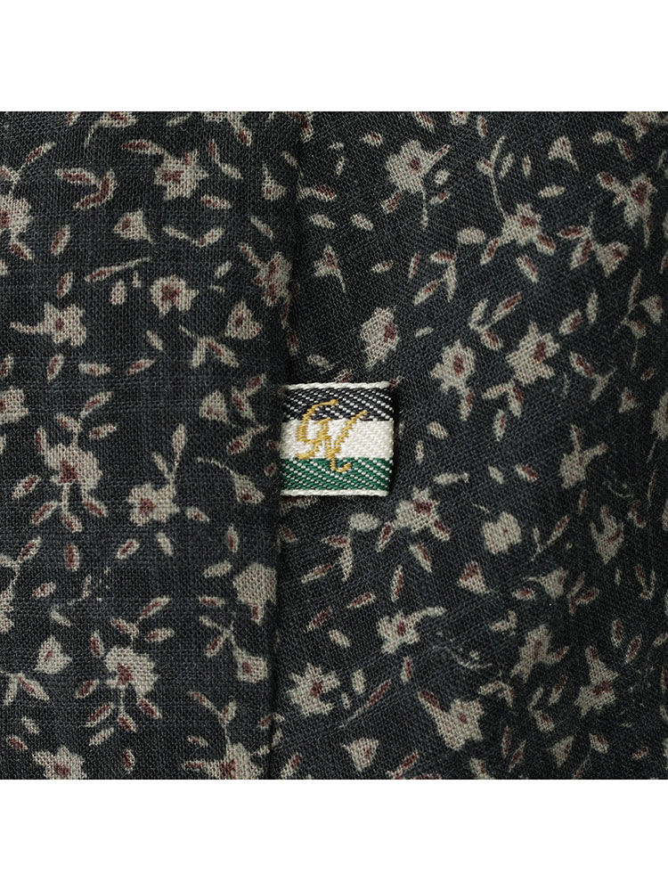 【大きいサイズ】フラワープリントブラウス　greennout