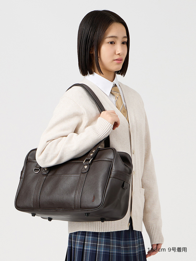 合皮バッグ　定番